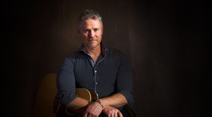 Takes Us On A Journey Back In Time For His New Single ‘ALIEN RACE’